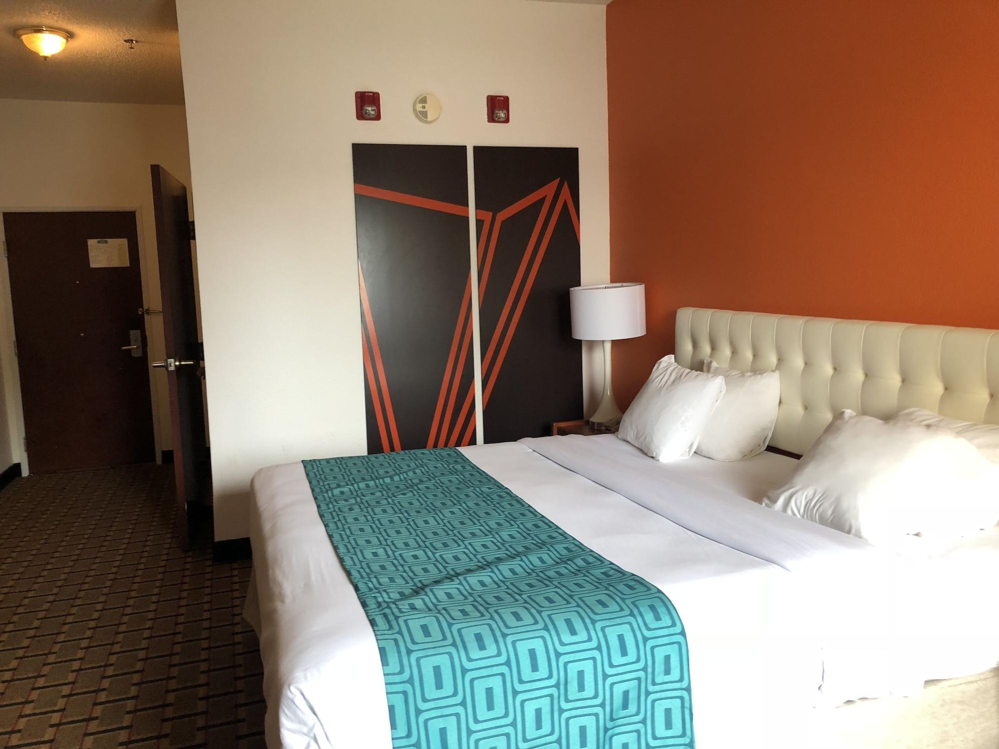 Howard Johnson By Wyndham Airport Louisville-Jefferson County Extérieur photo